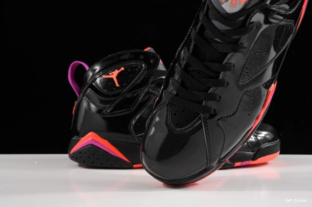 1st Kicks Jordan 7 Black Air Patent 313358-006 Retro 0816